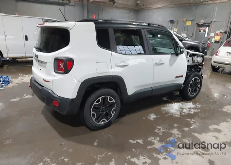 2016 Jeep Renegade Trailhawk z USA, uszkodzony, nr VIN ZACCJBCT8GPD17847